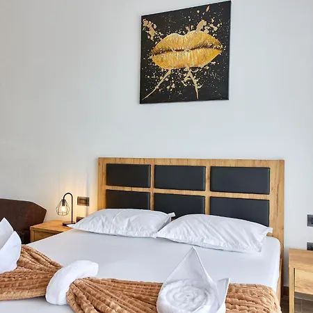 公寓 Studiouri Casa Del Mar Nord 马马亚